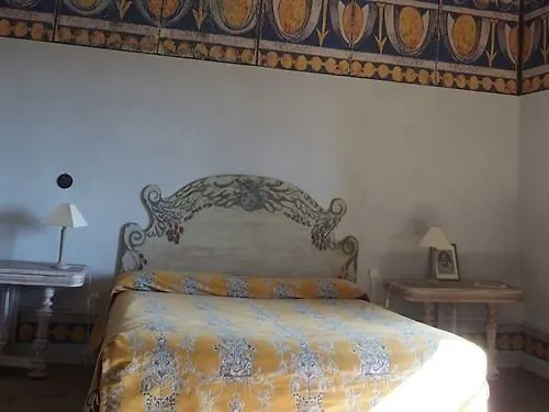 Chateau Des Marcilly Talaru Chalmazel-Jeansagniere 0*,